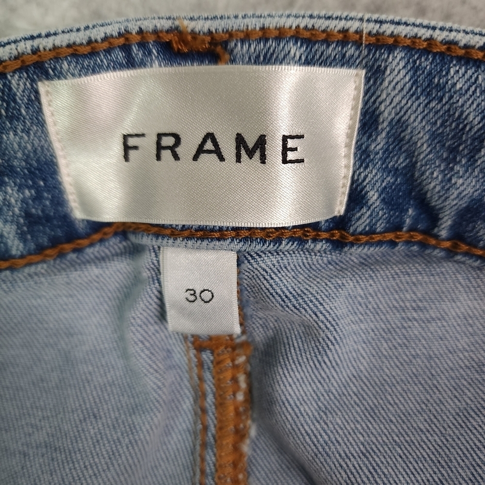Frame The Reboot Crop Light Blue Jeans - Picture 4 of 8